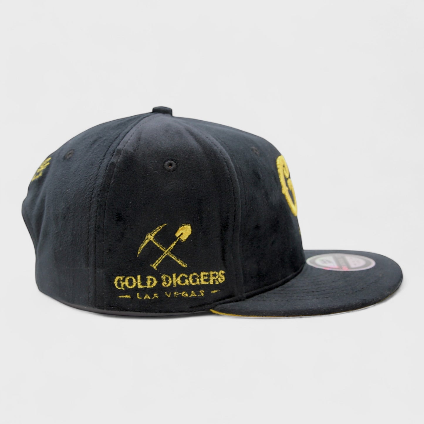 Las Vegas Gold Diggers snapback velvet black/gold