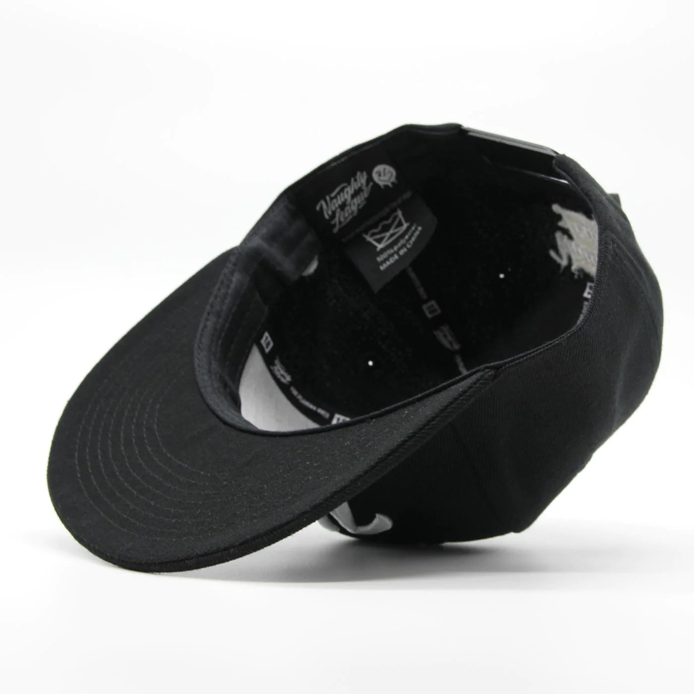Icon Basic Snapback Black/White
