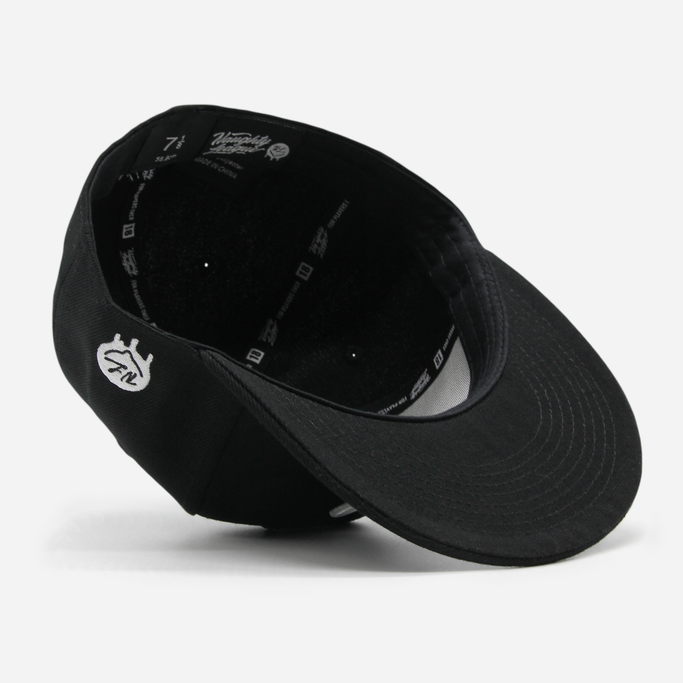 Icon Basic Fitted Black/White