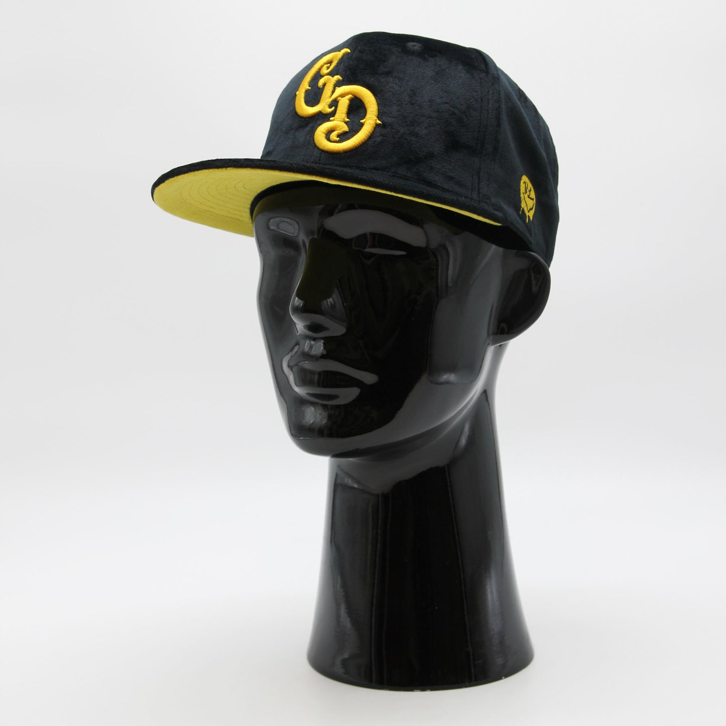 Naughty League Las Vegas Gold Diggers snapback velvet black/gold