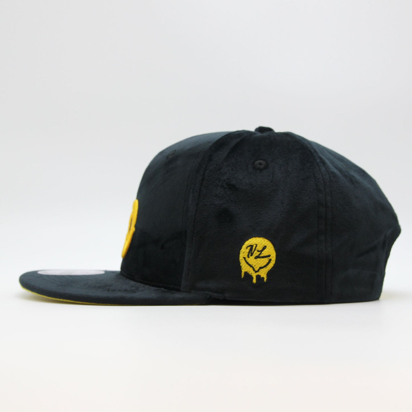 Naughty League Las Vegas Gold Diggers snapback velvet black/gold